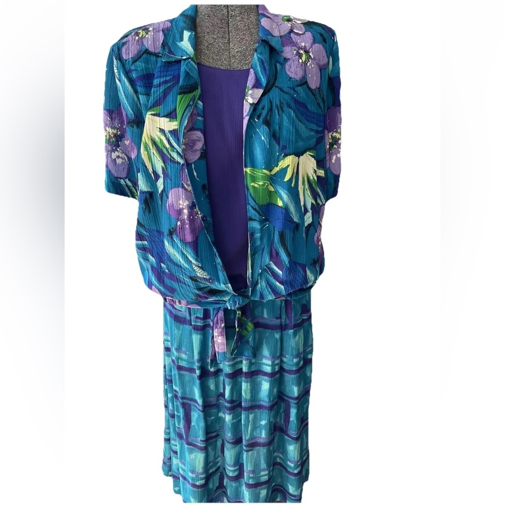 Alfred Dunner 1990s ladies 2 piece top‎ & skirt blue watercolor-size 10-USA made